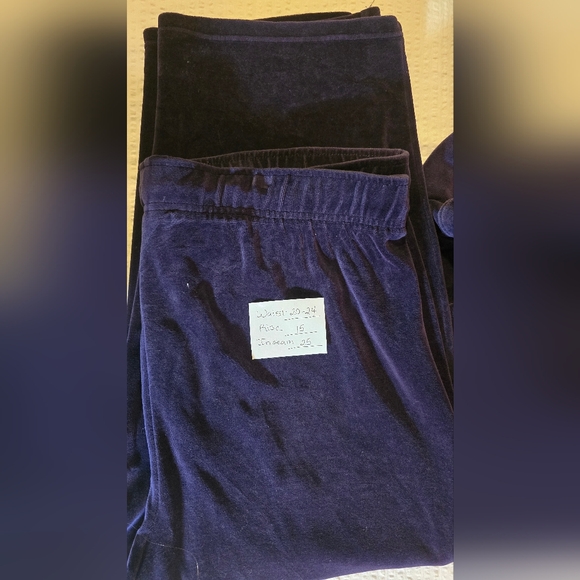 Liz Claiborne 3X Purple Velour Sweat Set - Picture 6 of 10